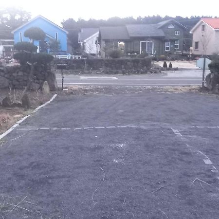 Hamdeok Pool Villa Pension Jeju Buitenkant foto