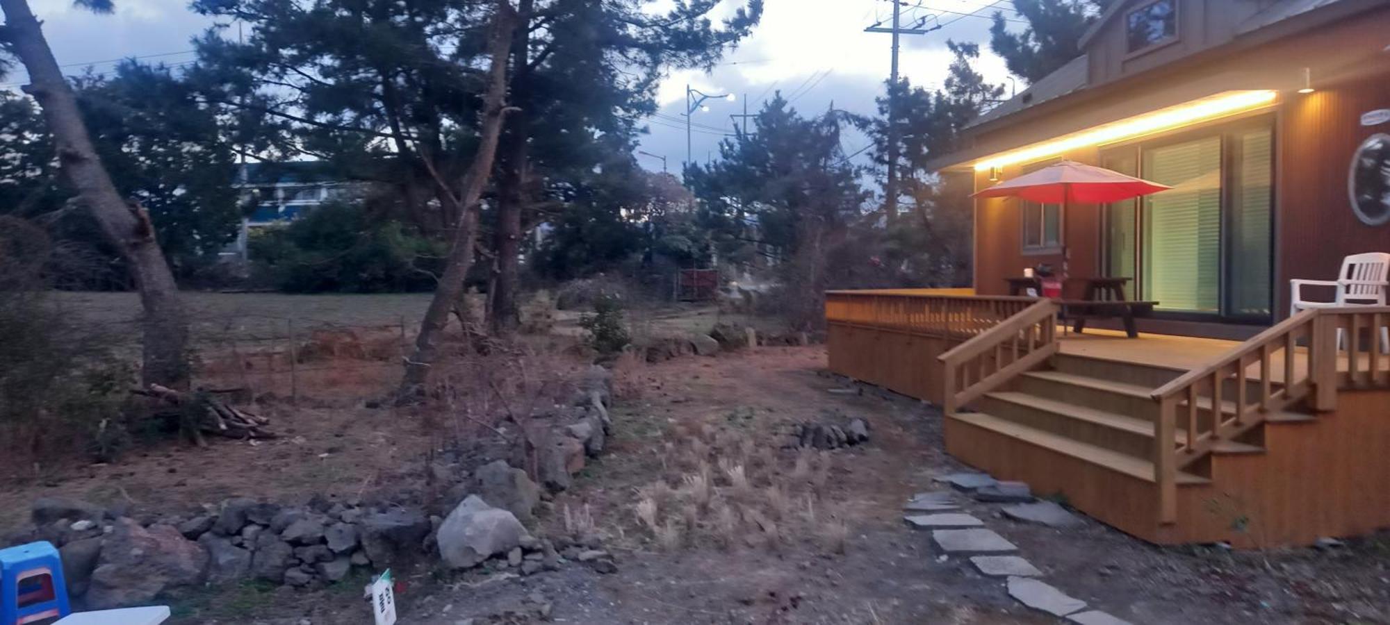Hamdeok Pool Villa Pension Jeju Buitenkant foto
